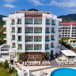 4* Hotel Munamar Beach